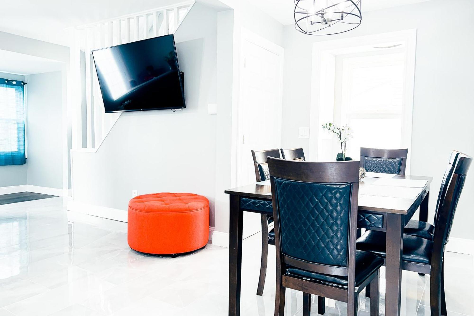 2 Homes, 1 Stay-7Br Niagara Falls Compound Εξωτερικό φωτογραφία