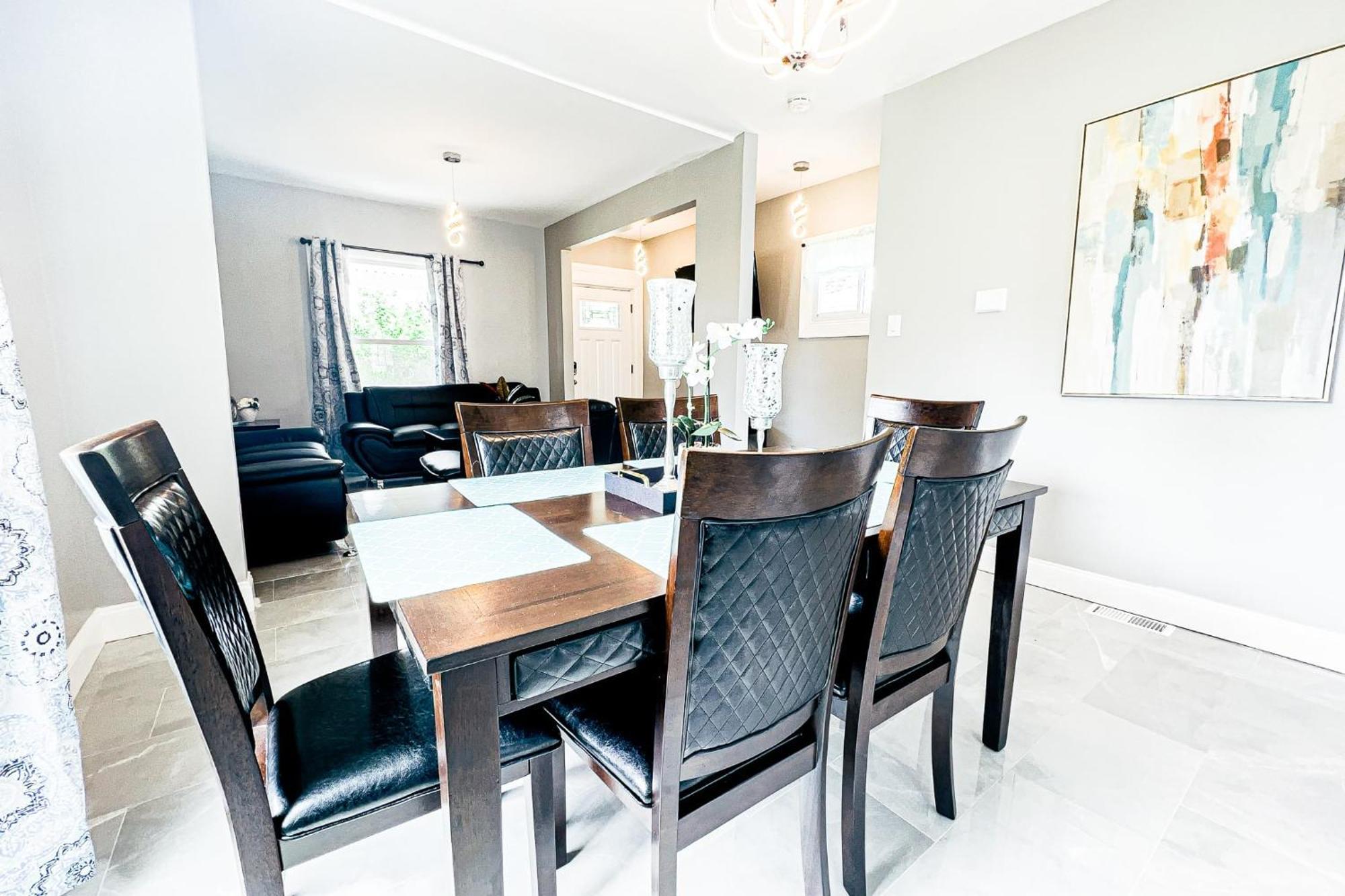 2 Homes, 1 Stay-7Br Niagara Falls Compound Εξωτερικό φωτογραφία