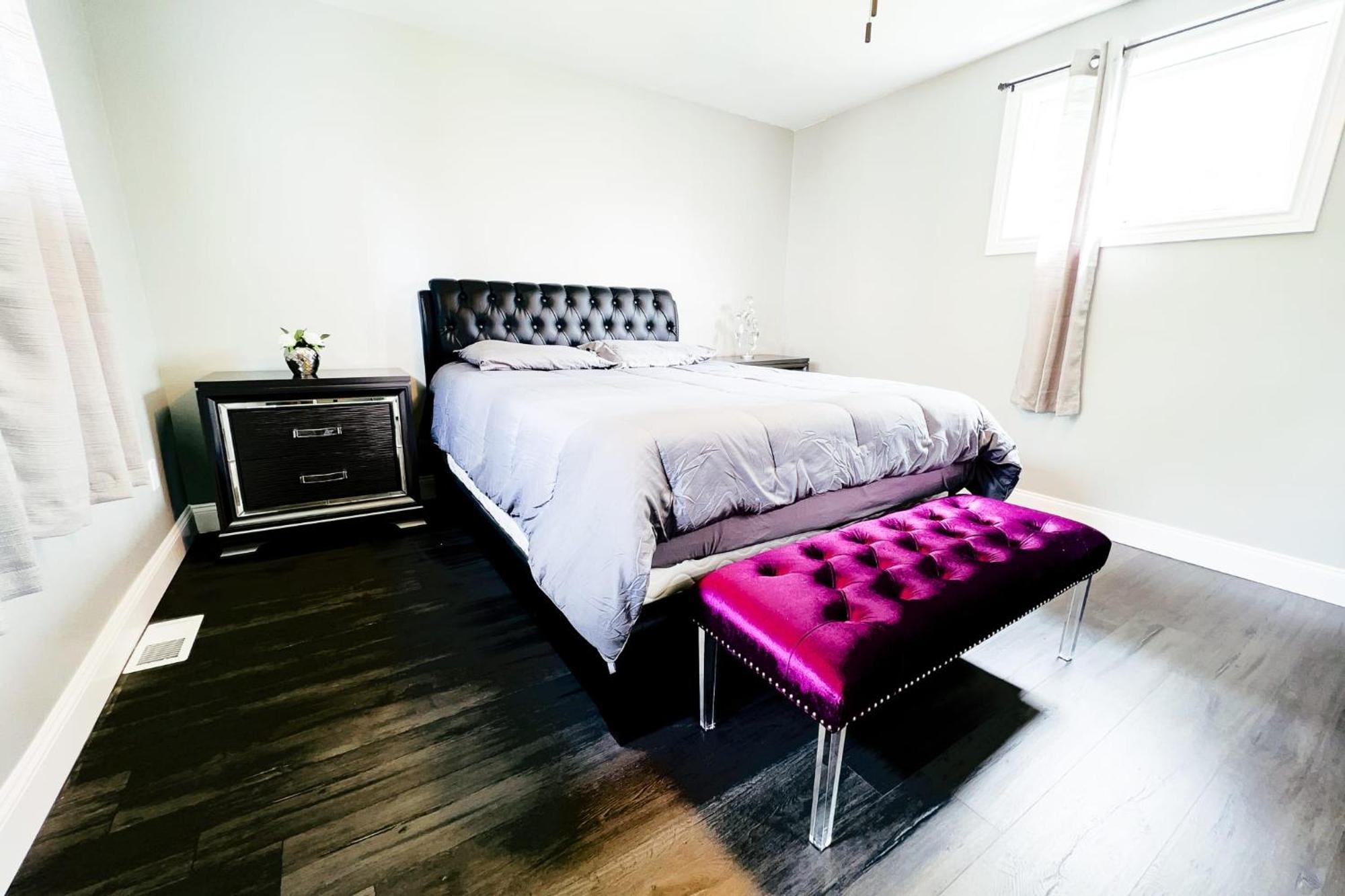 2 Homes, 1 Stay-7Br Niagara Falls Compound Εξωτερικό φωτογραφία