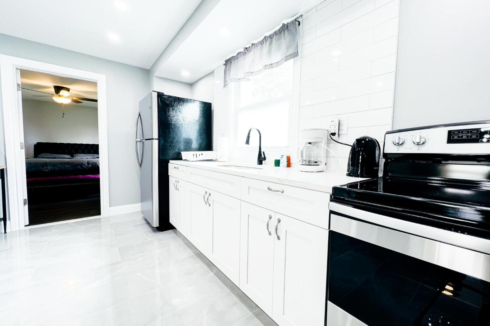 2 Homes, 1 Stay-7Br Niagara Falls Compound Εξωτερικό φωτογραφία